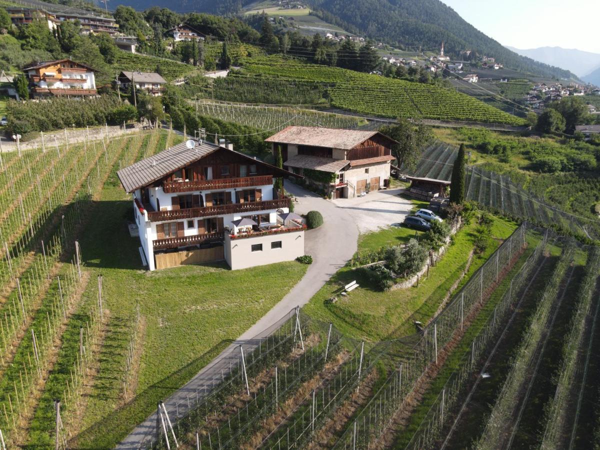 Noessinghof Bed & Breakfast Tirolo Exterior photo
