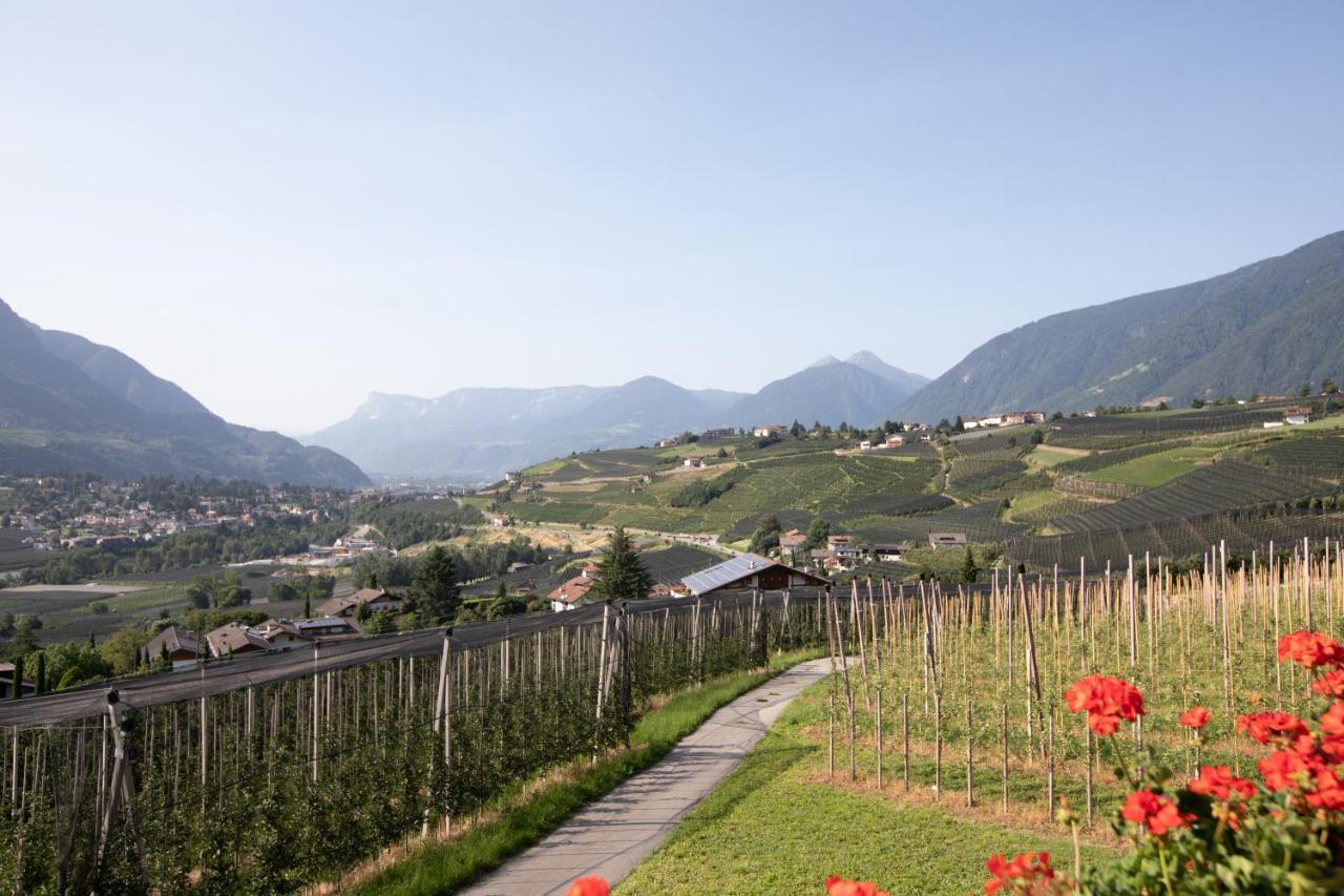 Noessinghof Bed & Breakfast Tirolo Exterior photo