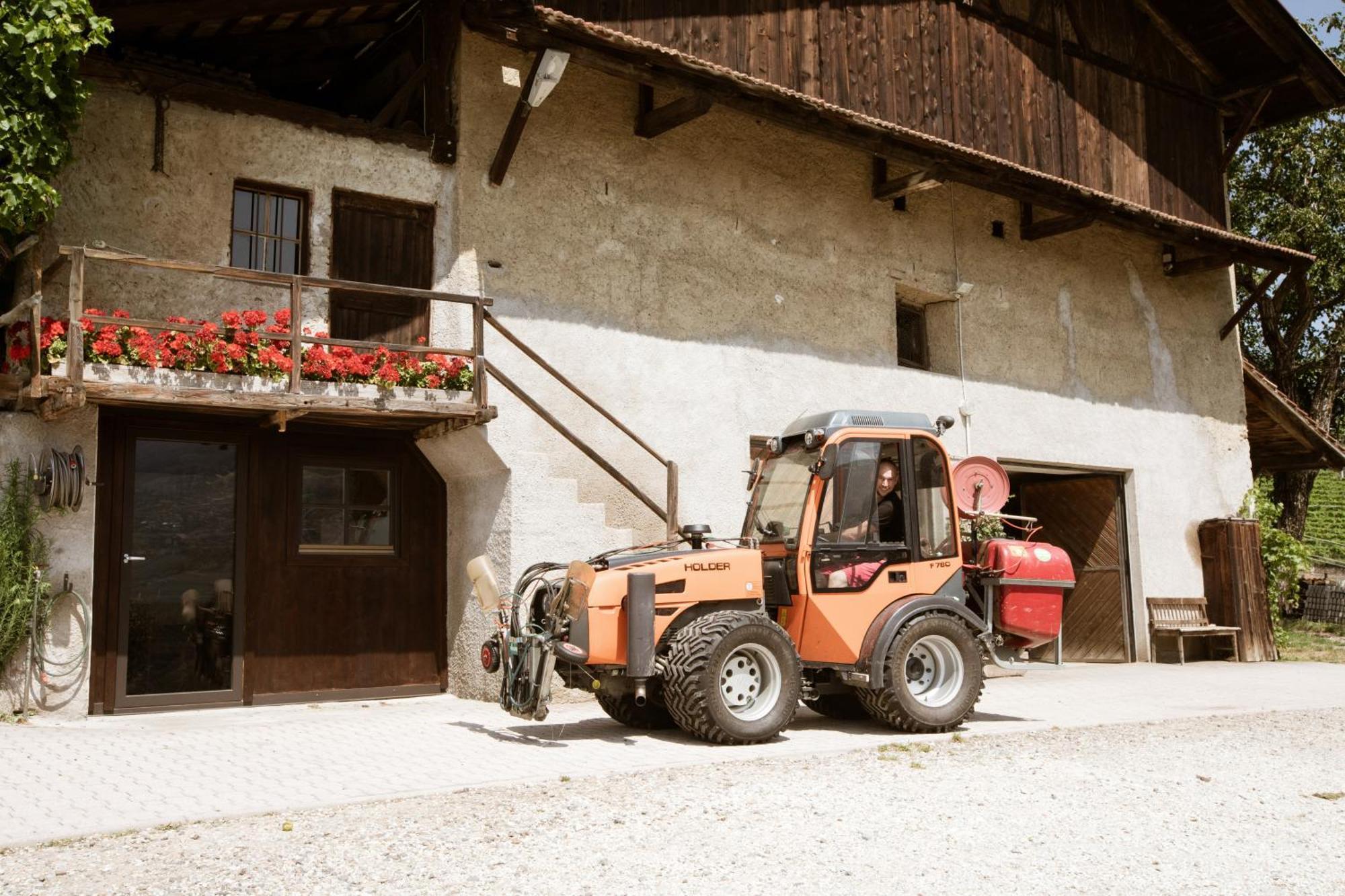 Noessinghof Bed & Breakfast Tirolo Exterior photo